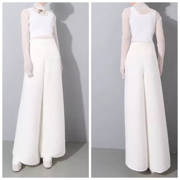 💜 ‼️LAST CALL PRICE FIRM Sheer Layering Pleated Stretch Mock Neck Top - Picture 2 of 8